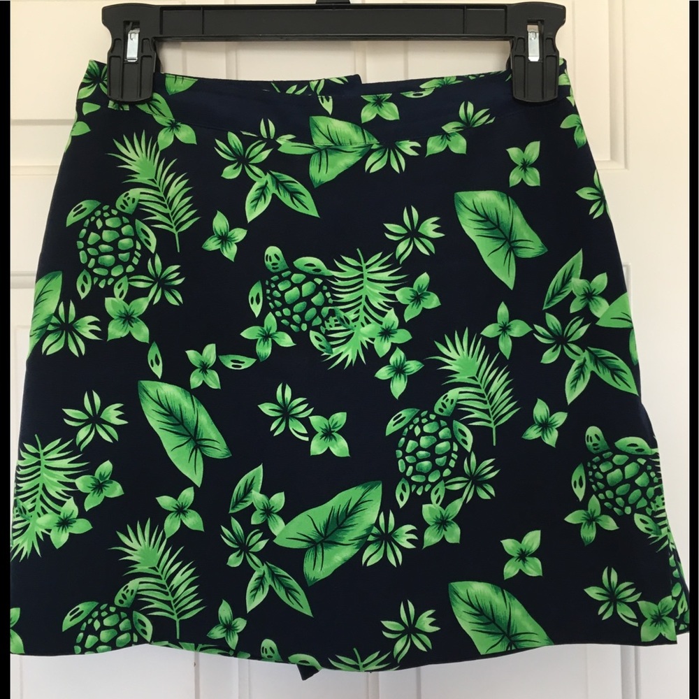 Gorgeous short to wear and beautiful colors